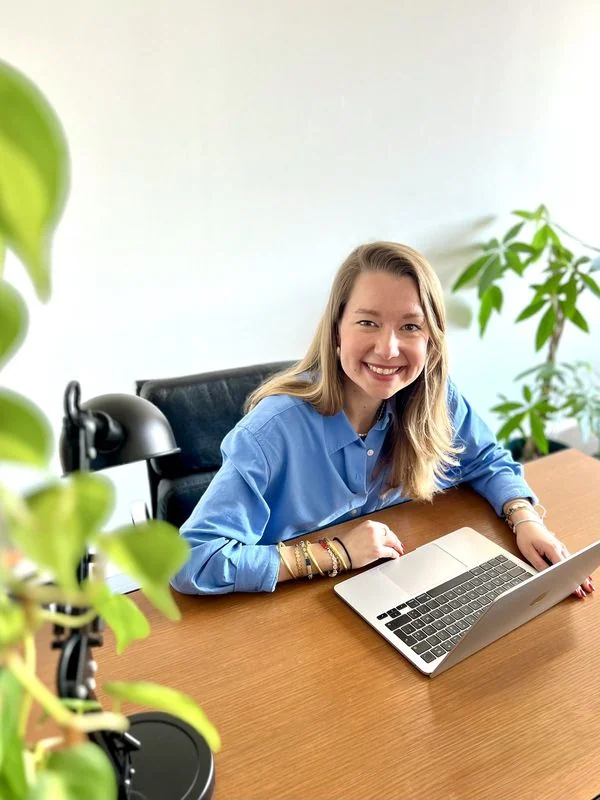 Portrait d'Alexandra Vigot, avocate fondatrice du cabinet Vigot Avocat